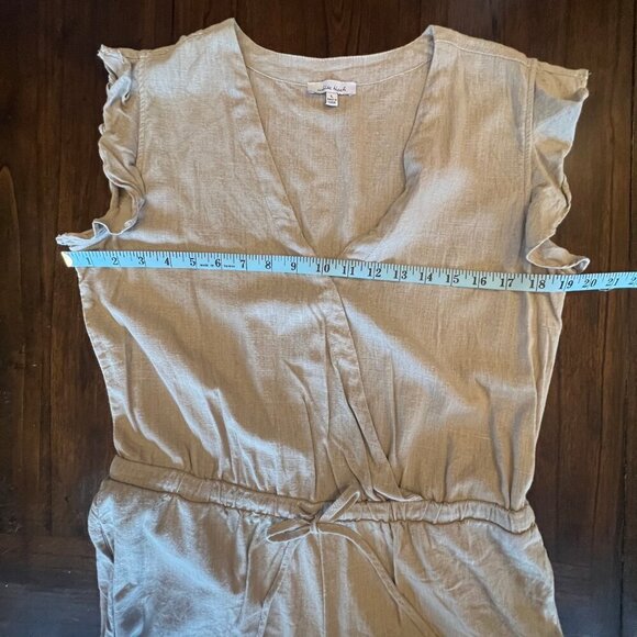 White Birch Taupe Linen Blend Romper with ruffled sleeve, Size Large - Picture 9 of 10